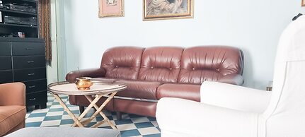 JOIVY Vintage And Gorgeous 2-Bed Flat Near Sforzesco Castle