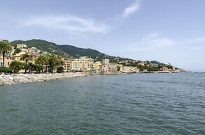 JOIVY Kiosk Opera House