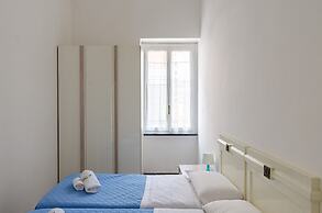 JOIVY Kiosk Opera House