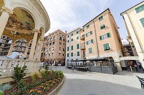 JOIVY Kiosk Opera House