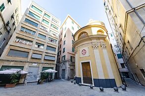 JOIVY Ideal Flat Near Aquarium