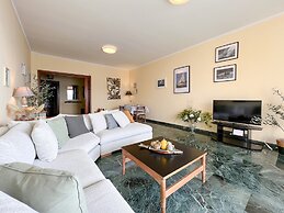 JOIVY Apartment In Rapallo W/Gulf View