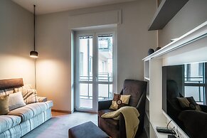 JOIVY Stylish Suite 52