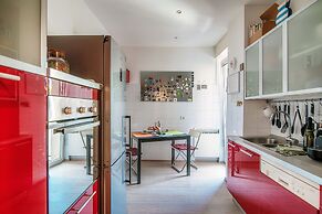 JOIVY Stylish Suite 52