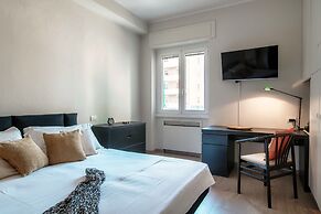 JOIVY Stylish Suite 52