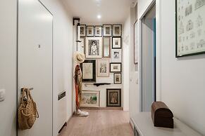 JOIVY Stylish Suite 52