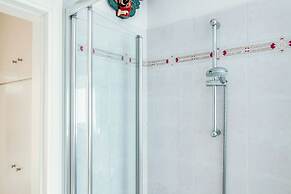 JOIVY Stylish Suite 52