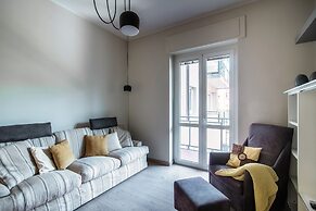 JOIVY Stylish Suite 52