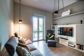 JOIVY Stylish Suite 52