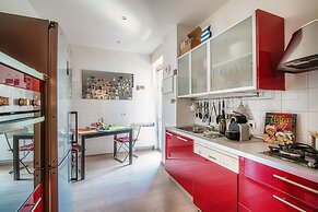 JOIVY Stylish Suite 52