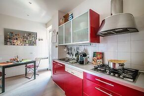 JOIVY Stylish Suite 52