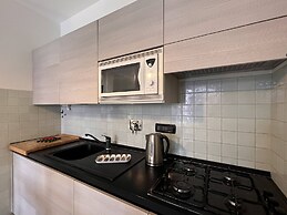 JOIVY Oreste’S Apartment