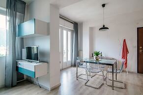 JOIVY Family Flat W/Balcony