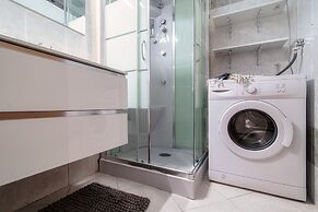 JOIVY Family Flat W/Balcony