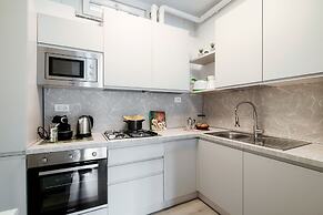 JOIVY Family Flat W/Balcony