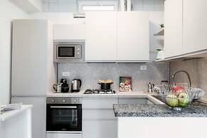 JOIVY Family Flat W/Balcony