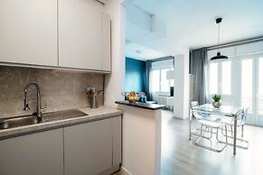 JOIVY Family Flat W/Balcony