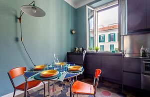 JOIVY Elegant Flat W/Balcony