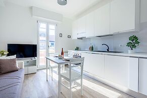 JOIVY Sublime Flat W/Balcony