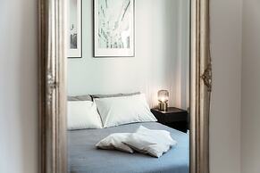 JOIVY Spacious Apt in Stunning Como