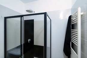 JOIVY Spacious Apt in Stunning Como