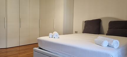 JOIVY Light Flat Near Mudec