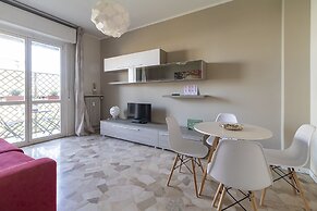 JOIVY Trendy Flat W/Balcony