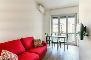 JOIVY Superb Flat W/Balcony