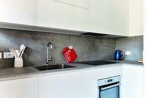 JOIVY Superb Flat W/Balcony