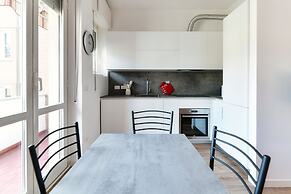 JOIVY Superb Flat W/Balcony