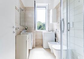 JOIVY Adorable Flat W/ Balcony