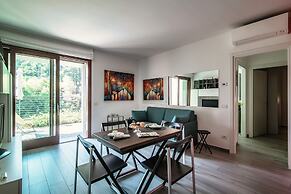 JOIVY Luxury flat & Lake Como view