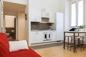 JOIVY 1-Bed Flat In Quiet Neighborhood