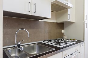 JOIVY 1-Bed Flat In Quiet Neighborhood