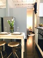 JOIVY Bright Flat In The Centre