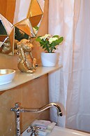 JOIVY Bright Flat In The Centre