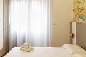 JOIVY Smart 1-Bed W/ Modern Amenities