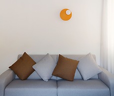 JOIVY Smart 1-Bed W/ Modern Amenities