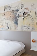 JOIVY Smart 1-Bed W/ Modern Amenities