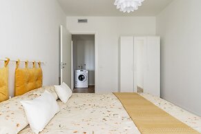 JOIVY Uptown Apartments