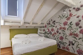 JOIVY Stylish Flat Near San Lorenzo