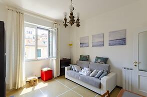 JOIVY Lovely Flat W/Balcony