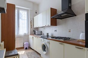 JOIVY Lovely Flat W/Balcony