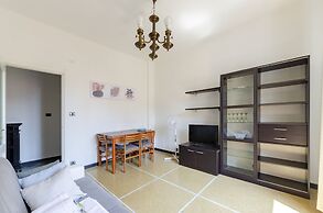 JOIVY Lovely Flat W/Balcony