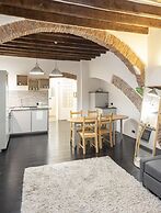 JOIVY Flat In Perfect Centre