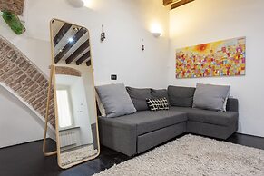 JOIVY Flat In Perfect Centre