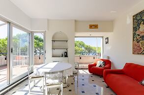 JOIVY Flat W/Terrace & Sea View