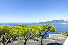 JOIVY Flat W/Terrace & Sea View