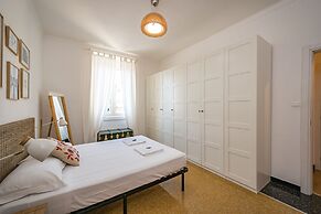 JOIVY Penthouse Flat W/Terrace