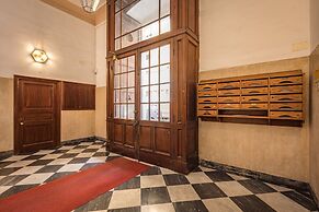 JOIVY Penthouse Flat W/Terrace